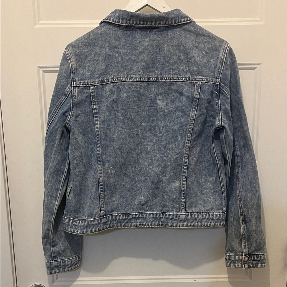 Light Blue Jean Jacket - Picture 3 of 7